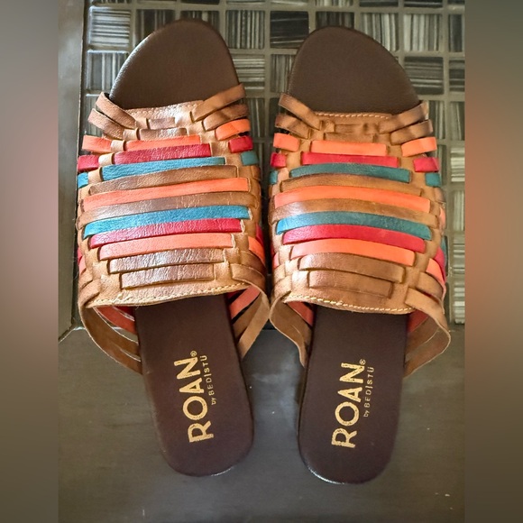 BED|STU Shoes - ROAN BY BED|STU Multicolor Huarache Woven Full Grain Leather Slide Sandal. NIB 😍